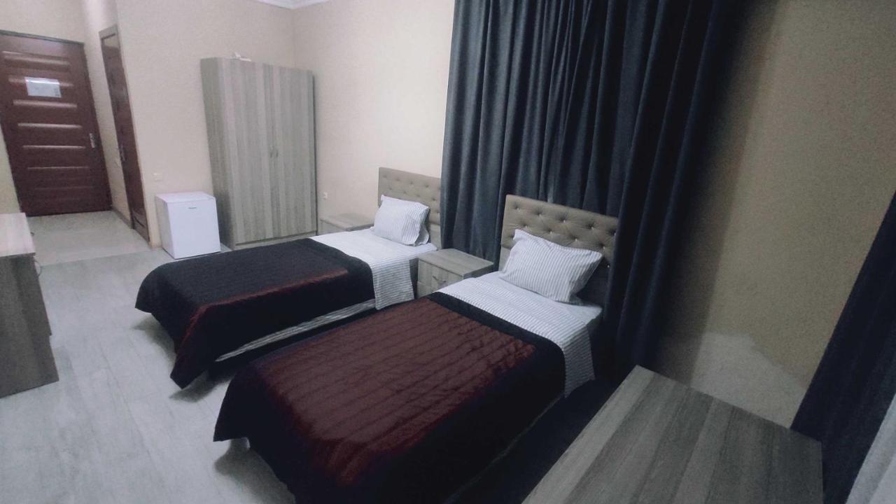 Darianna Batumi Hotel Exterior foto