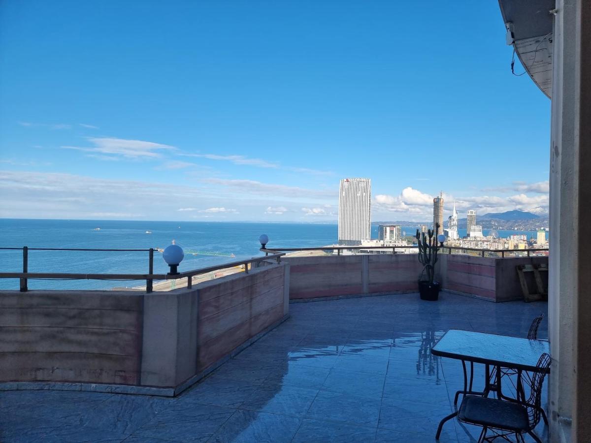 Darianna Batumi Hotel Exterior foto